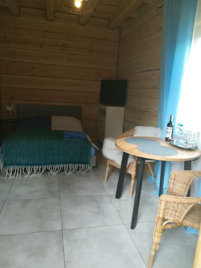 Fajna Homestay *